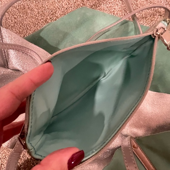 Tiffany & Co Suede Reversible Tote in Tiffany Blue and Silver includes pouch - Picture 7 of 14
